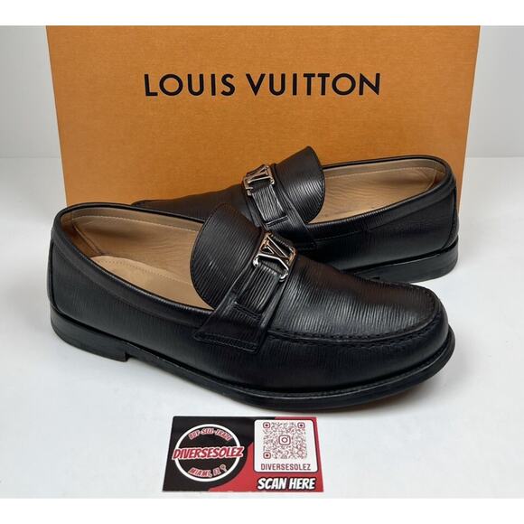 Louis Vuitton Other - Size 7.5LV/8.5US- Louis Vuitton Major Loafer Epi Leather🖤 RETAIL $1,110!